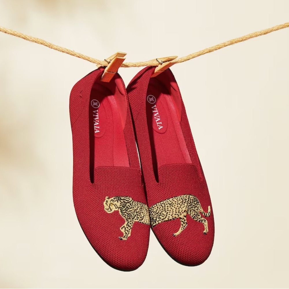 VIVAIA Red Leopard Embroidered Women's Loafers